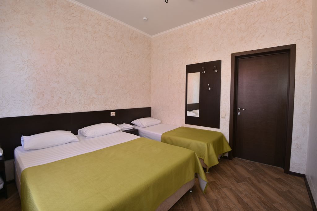 Трёхместный номер стандарт