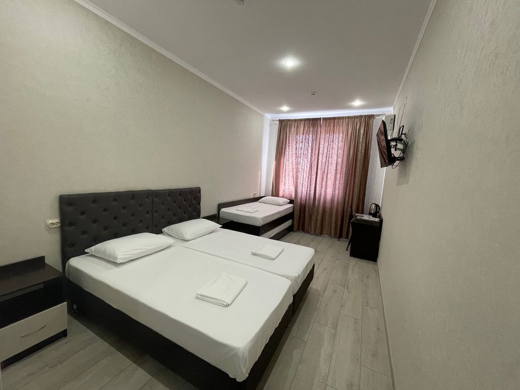 Четырёхместный номер стандарт