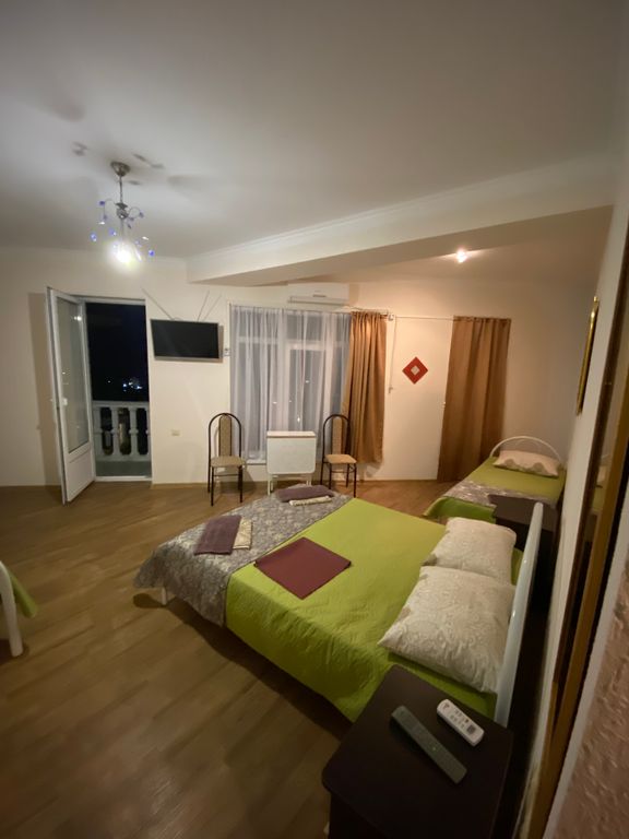 Семейный номер улучшенный с видом на море