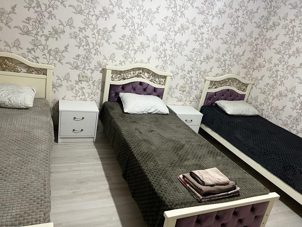 Трёхместный номер стандарт с видом на горы