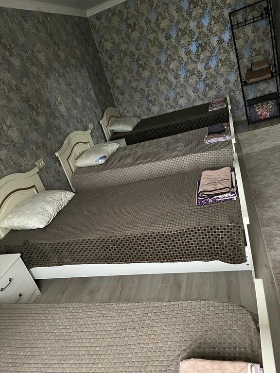 Четырёхместный номер улучшенный с видом на горы