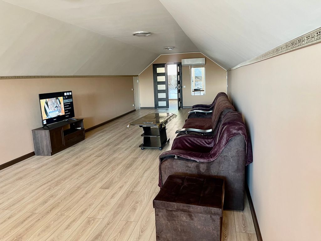 Семейный номер улучшенный с видом на город