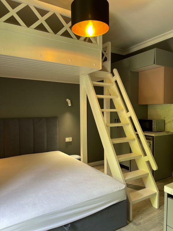 Апартаменты улучшенный с балконом