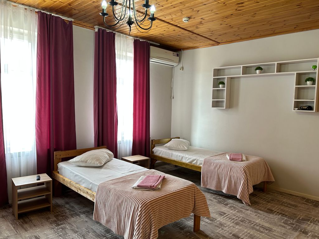 Двухместный номер с 2 отдельными кроватями стандарт