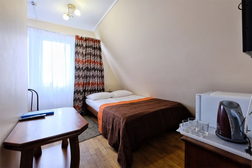 Двухместный номер с 1 кроватью эконом домик рыбака 1 этаж