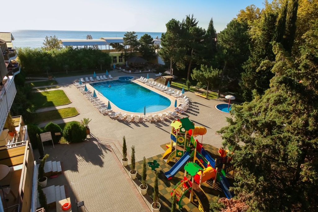 Двухместный номер с 1 кроватью или 2 раздельными стандарт улучшенный