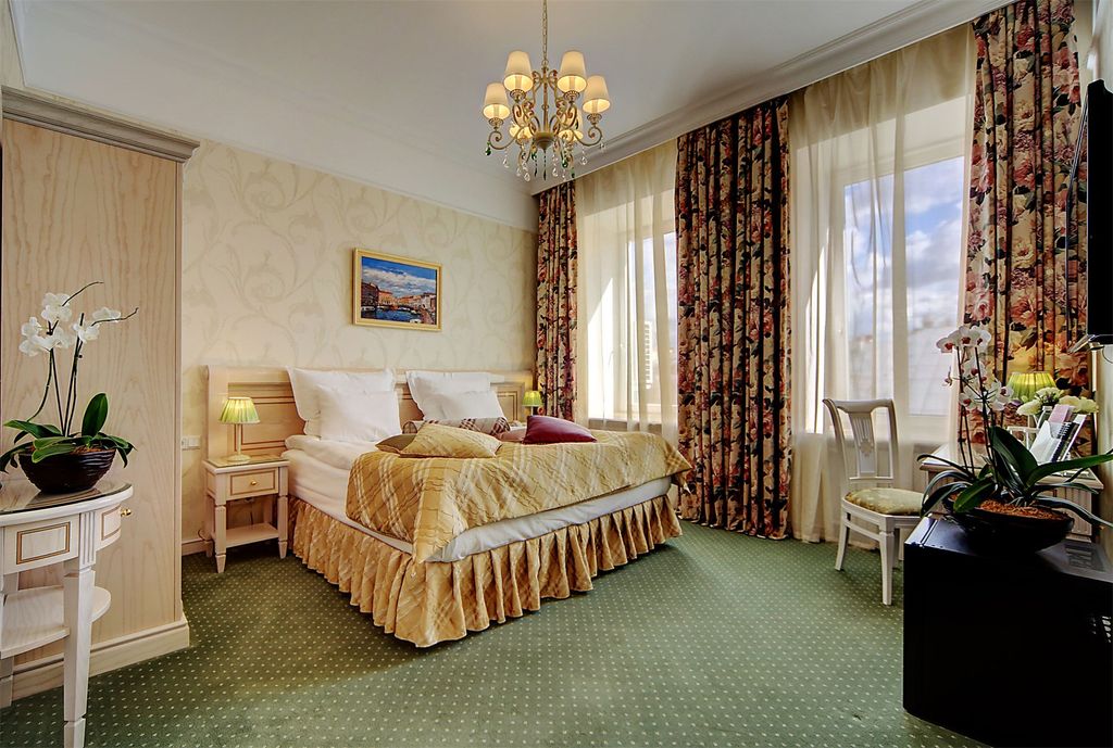 Двухместный номер с 1 кроватью или 2 раздельными делюкс