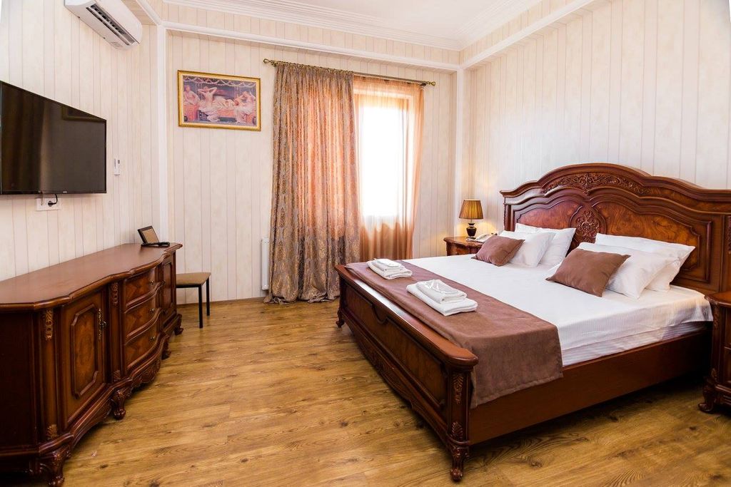 Двухместный номер с 1 кроватью Двухместный номер делюкс с 1 кроватью и балконом