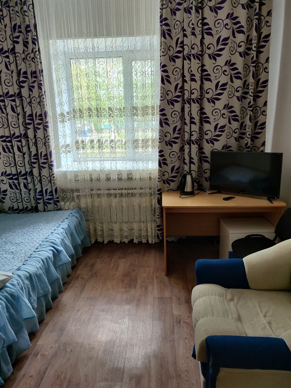 Одноместный номер стандарт с видом на город