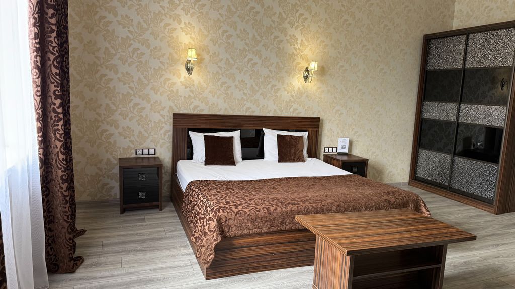 Двухместный номер с 1 кроватью улучшенный