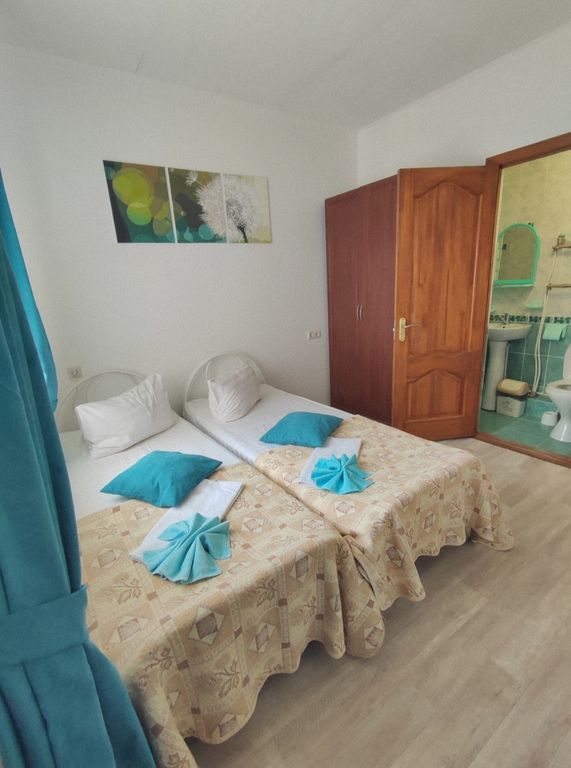 Двухместный номер с 2 отдельными кроватями стандарт