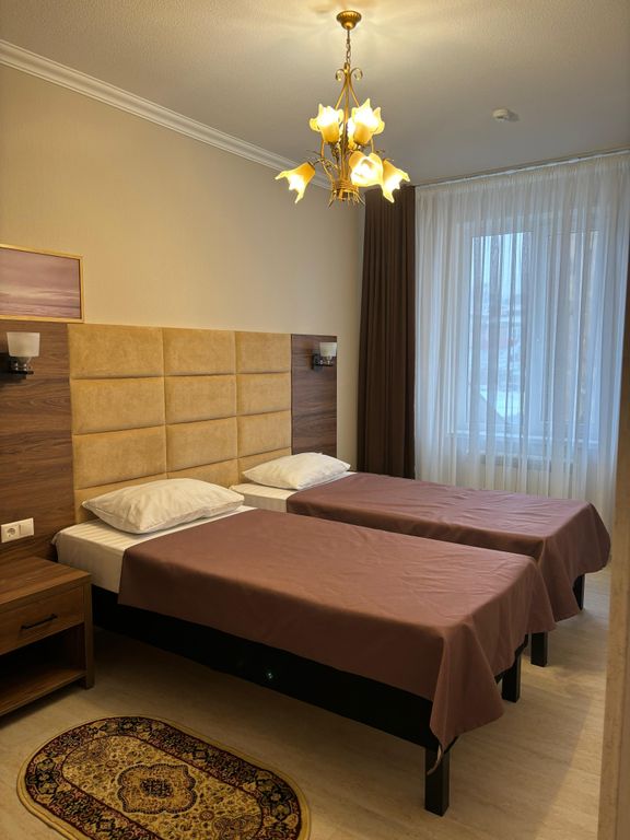 Трёхместный номер комфорт с раздельными кроватями