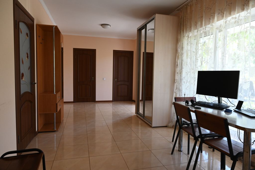 Апартаменты 2 спальные комнаты, до 8 гостей