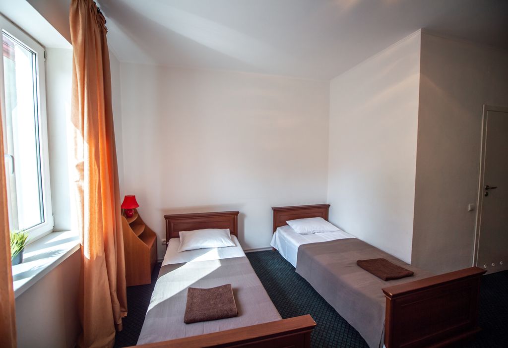 Двухместный номер с 2 отдельными кроватями 1 этаж без кондиционера