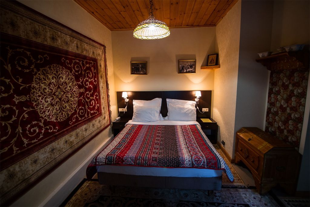 Двухместный номер с 1 кроватью петровский курень