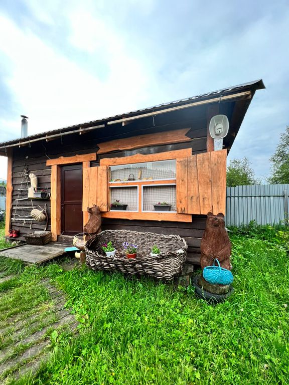 Семейный номер эконом с видом на горы