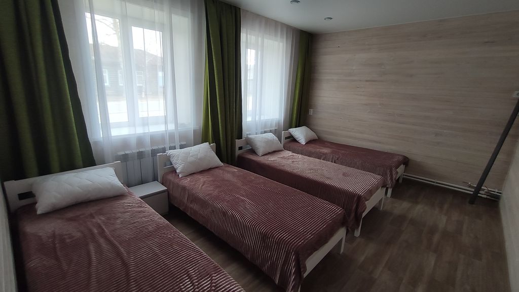 Многоместный смешанный номер эконом (душ/туалет общий)