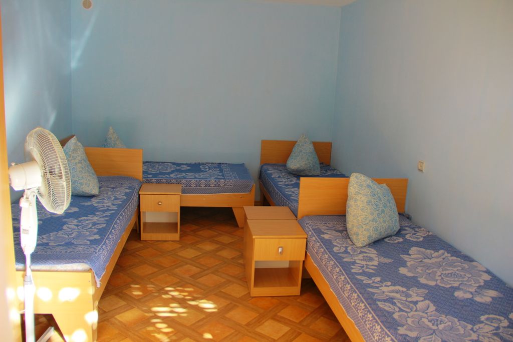 Четырёхместный номер Четырехместный номер