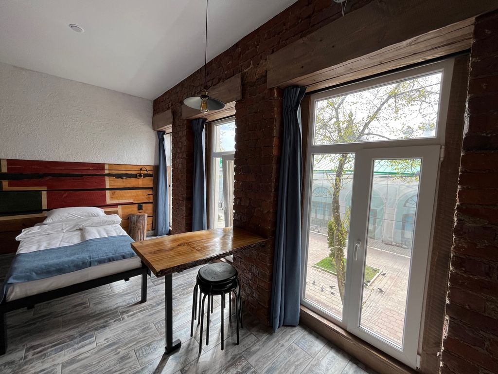 Трёхместный с видом на Кремль