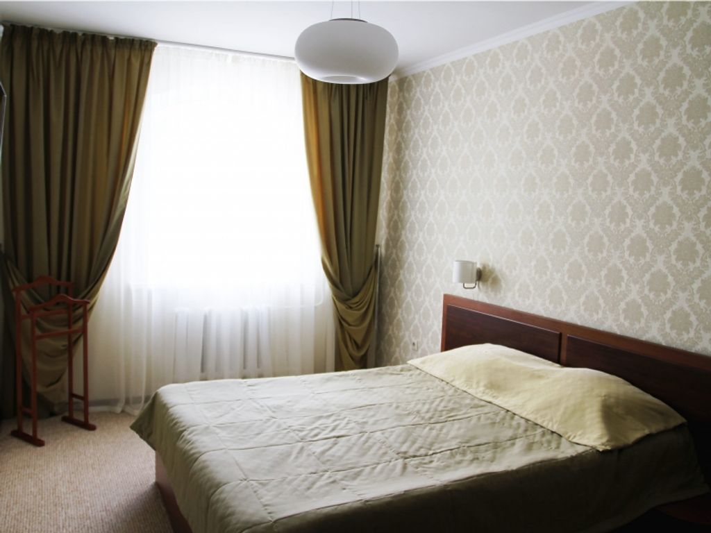 Четырёхместный номер люкс