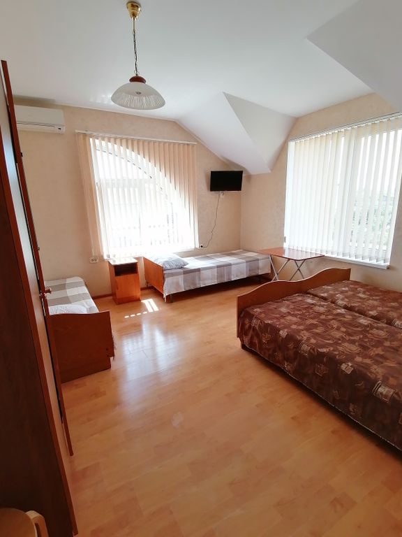 Четырёхместный номер стандарт