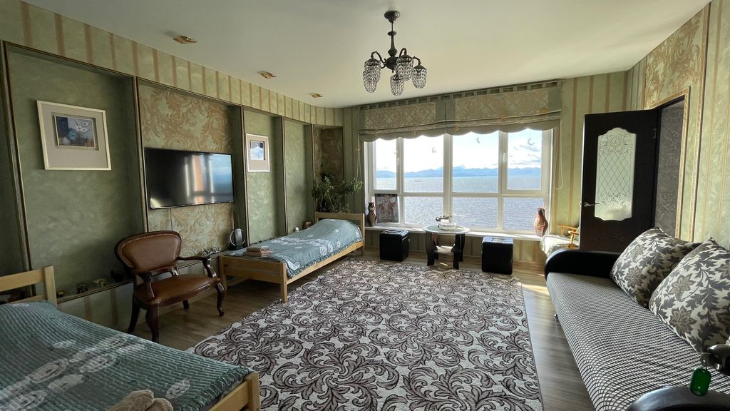 Семейный номер улучшенный с видом на море