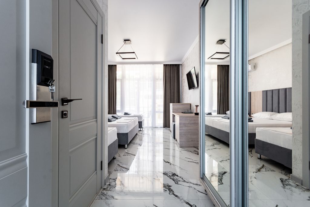 Четырёхместный номер люкс