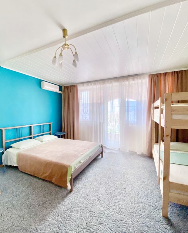 Семейный номер family camp с балконом (6)