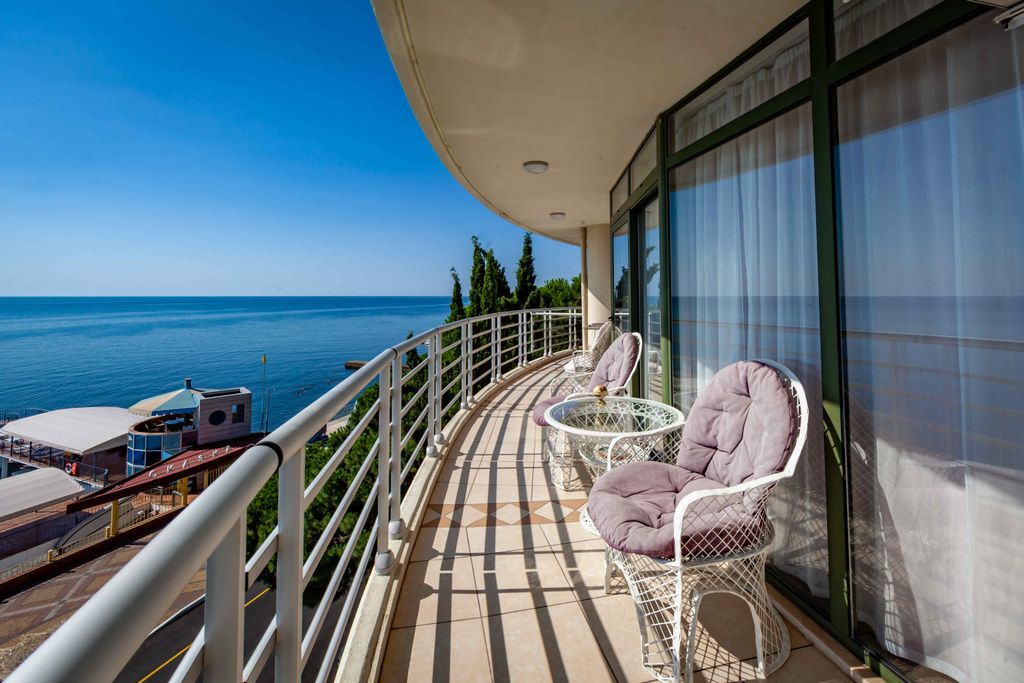 Четырёхместный Люкс