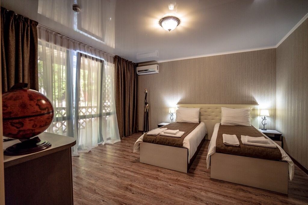 Двухместный номер с 2 отдельными кроватями стандарт