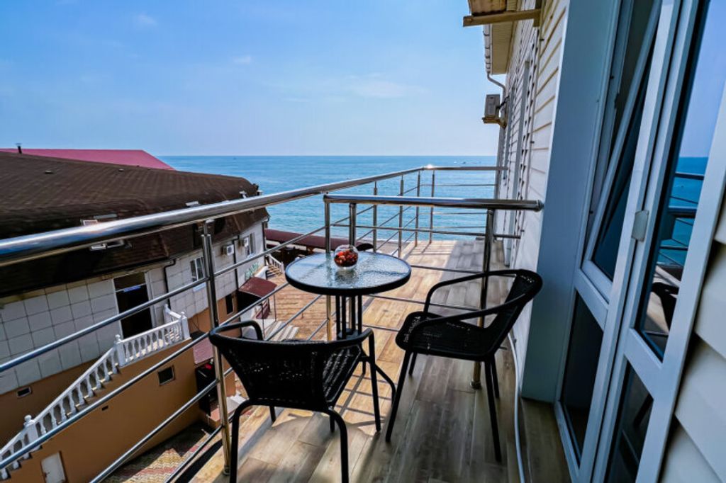 Двухместный номер с 1 кроватью стандарт с балконом