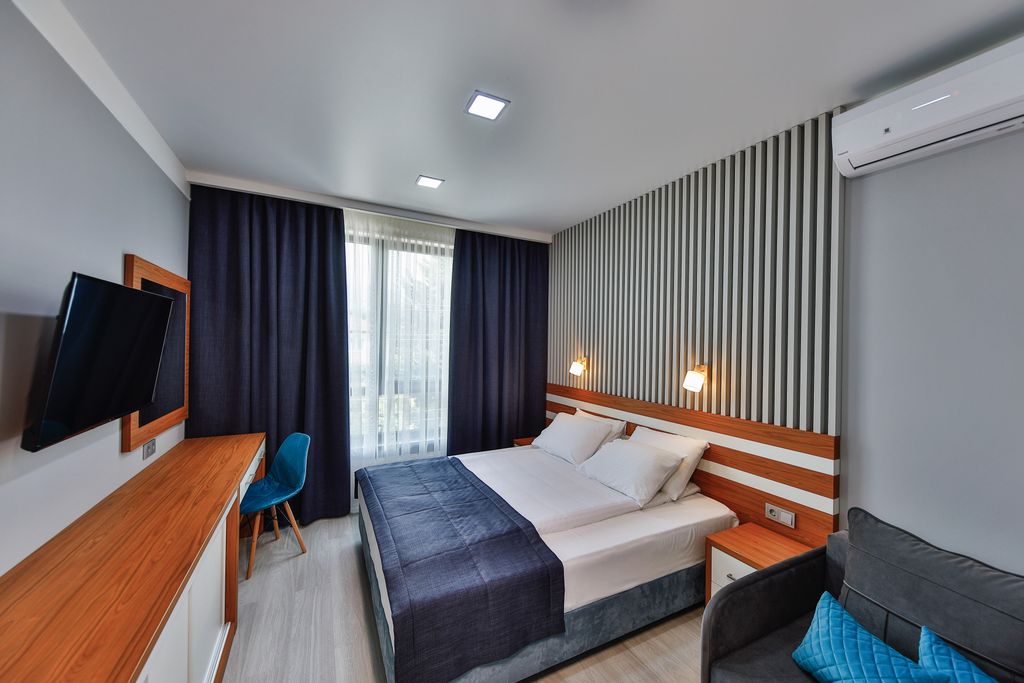 Трёхместный номер стандарт 1-й категории