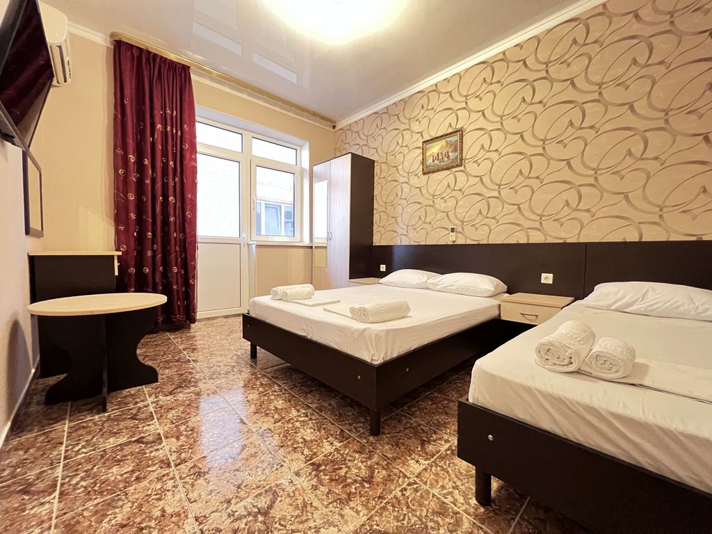 Трёхместный номер стандарт