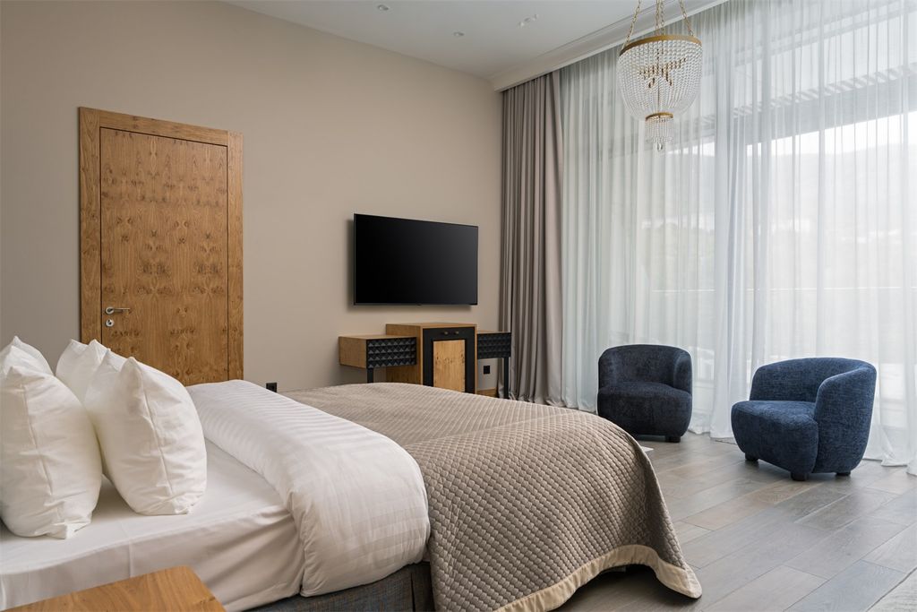 Двухместный номер с 1 кроватью супериор премиум с видом на море