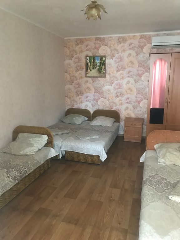 Четырёхместный номер стандарт с видом на море