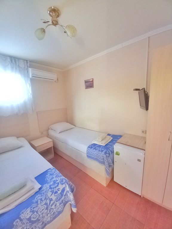 Двухместный номер с 2 отдельными кроватями эконом