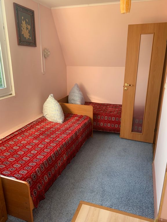 Двухместный номер с 2 отдельными кроватями эконом с видом на море