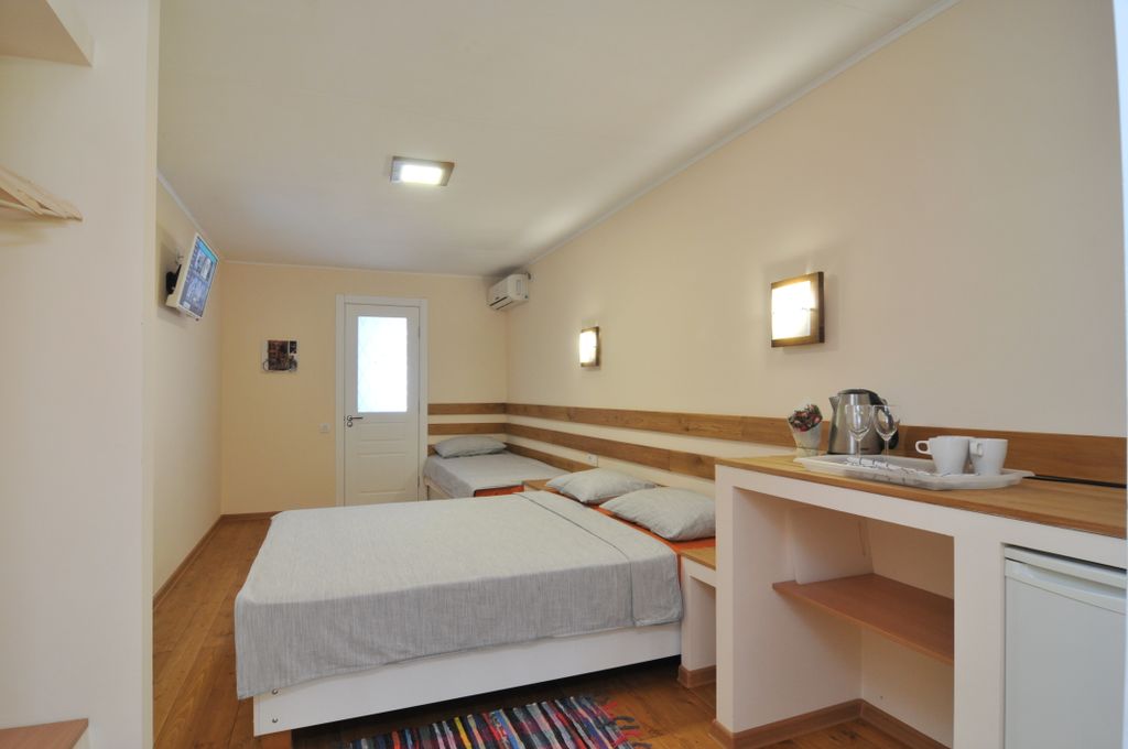 Двухместный номер с 1 кроватью трехместный комфорт с дополнительной кроватью