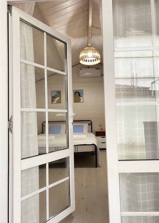 Четырёхместный номер улучшенный домик