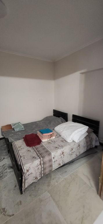 Четырёхместный номер Сапфир с отдельной спальной и видом на сад