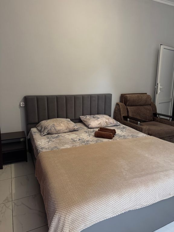 Трёхместный номер со всеми удобствами