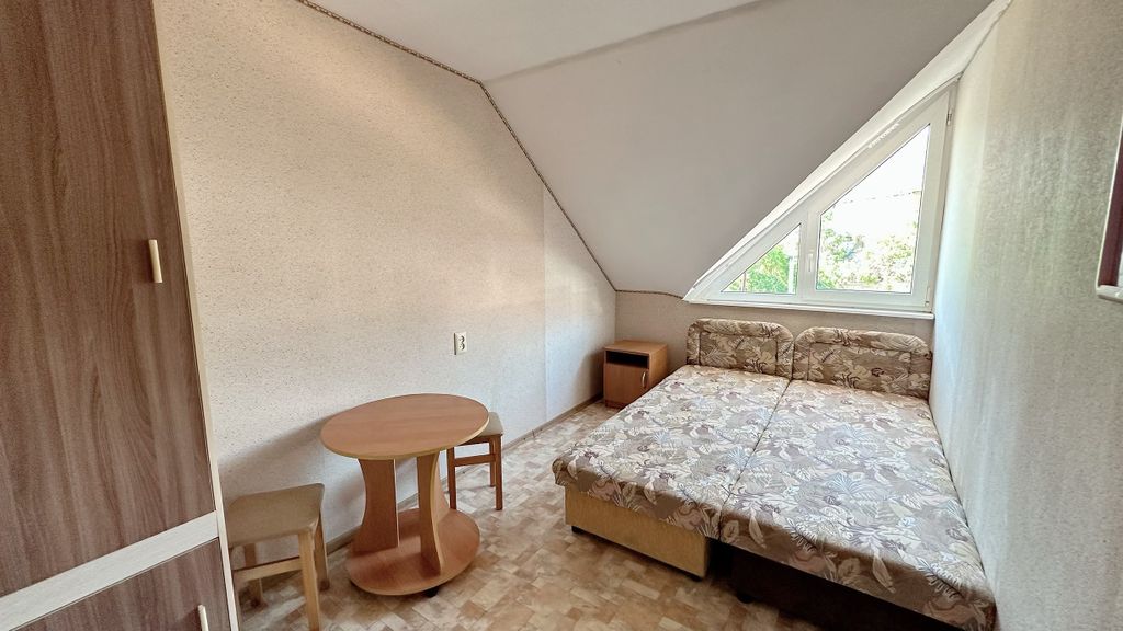 Двухместный номер с 2 отдельными кроватями эконом с видом на горы