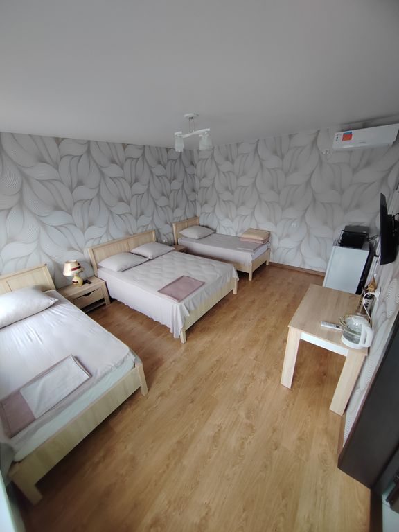 Четырёхместный номер улучшенный