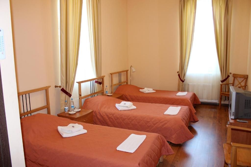 Трёхместный номер стандарт