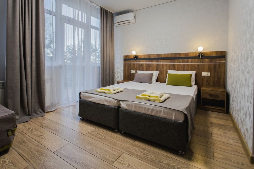 Трёхместный номер Люкс