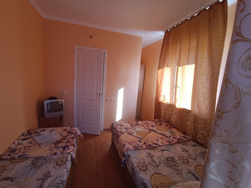 Трёхместный номер стандарт