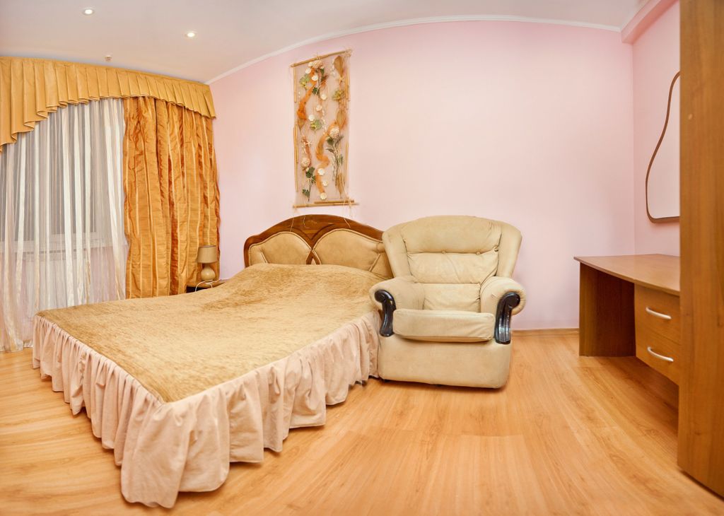 Четырёхместный номер двухкомнатный