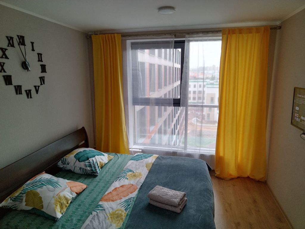 Апартаменты студия с видом на город