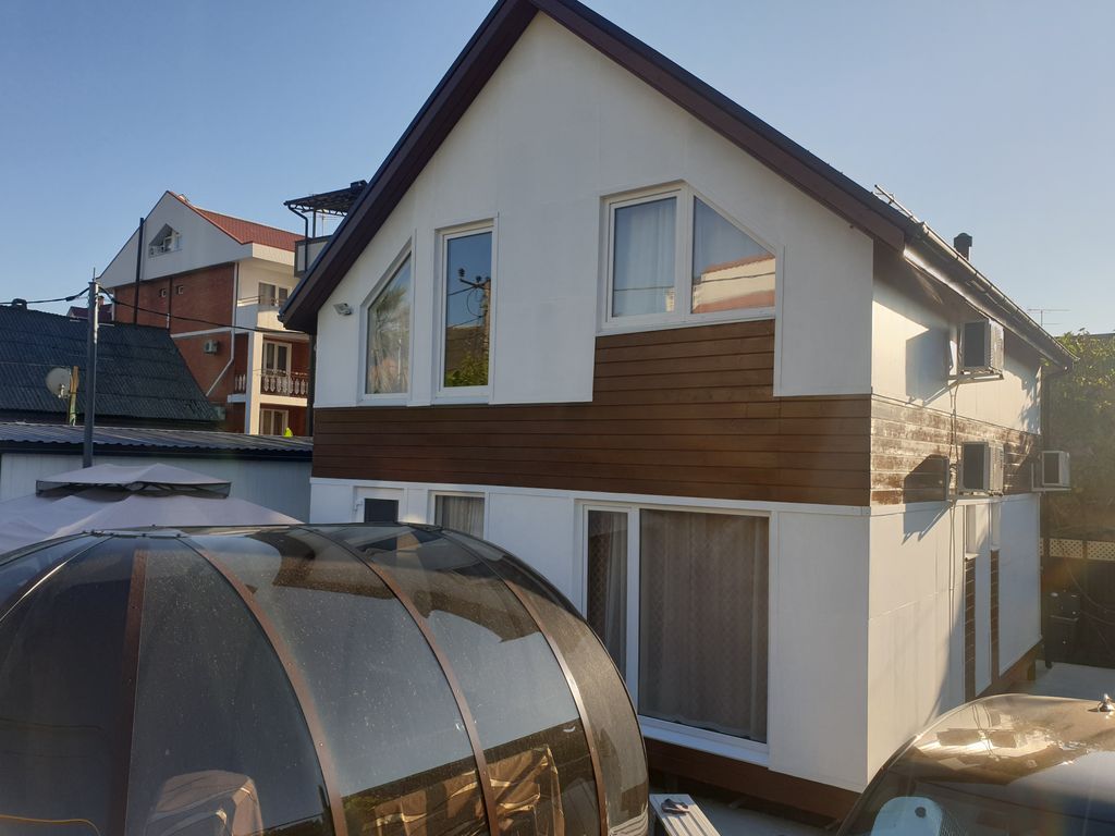 Двухместный номер с 1 кроватью с диваном и отдельным санузлом