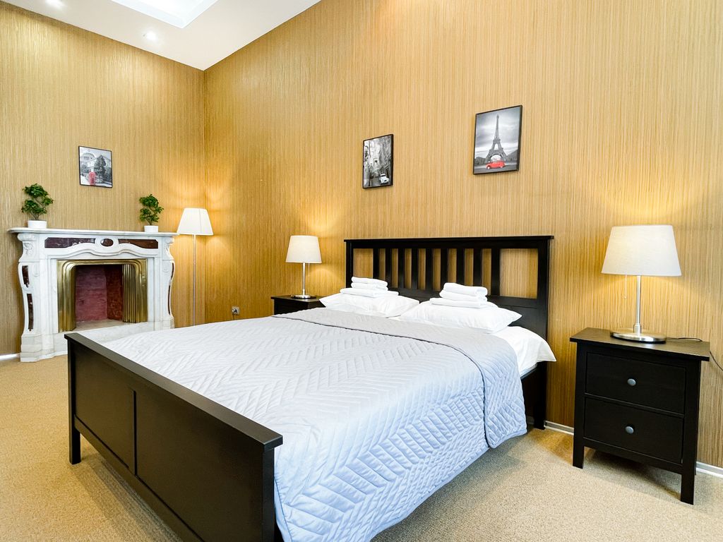 Апартаменты с видом на Неву и Петропавловскую крепость